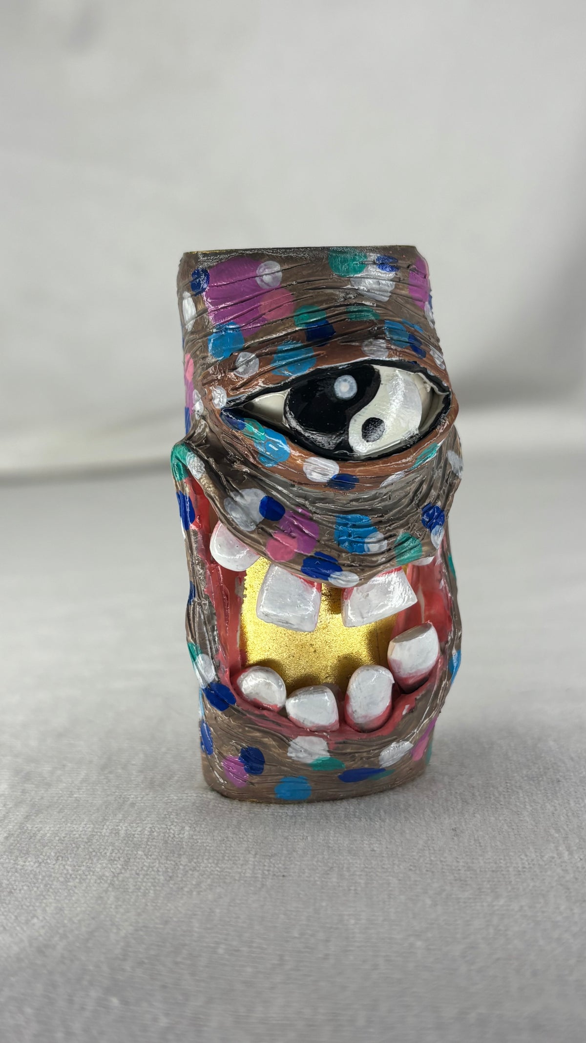 Clown yin yang lighter case
